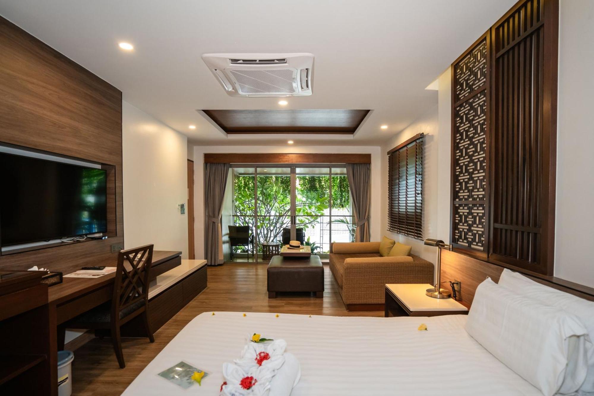 Le Resort And Villas Rawai Exterior foto Deluxe Pool Access